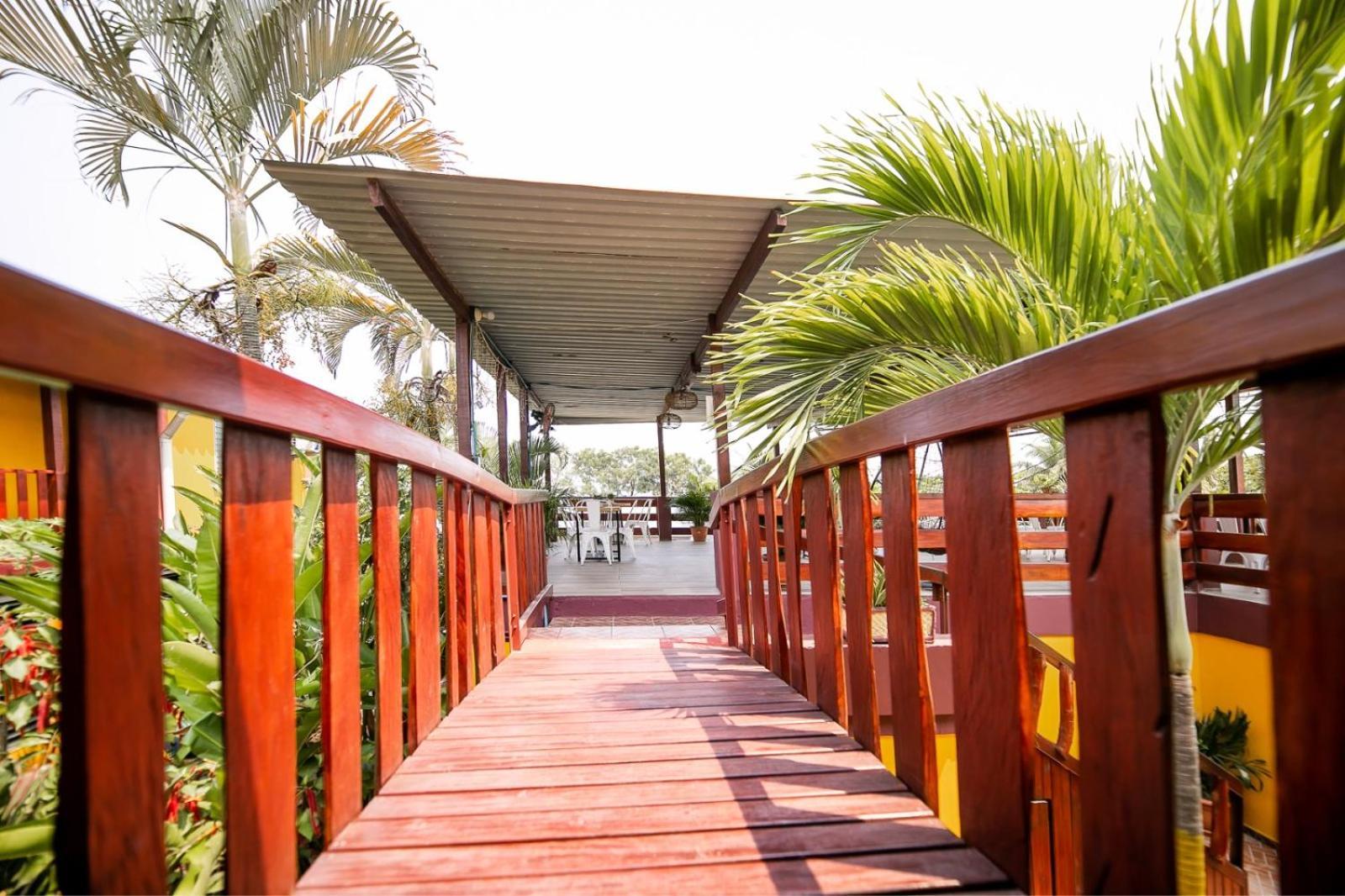 Hotel BAHÍA Tela Exterior foto