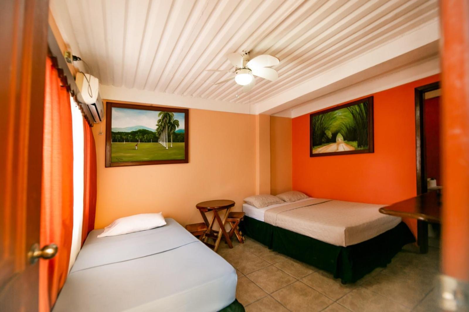 Hotel BAHÍA Tela Exterior foto
